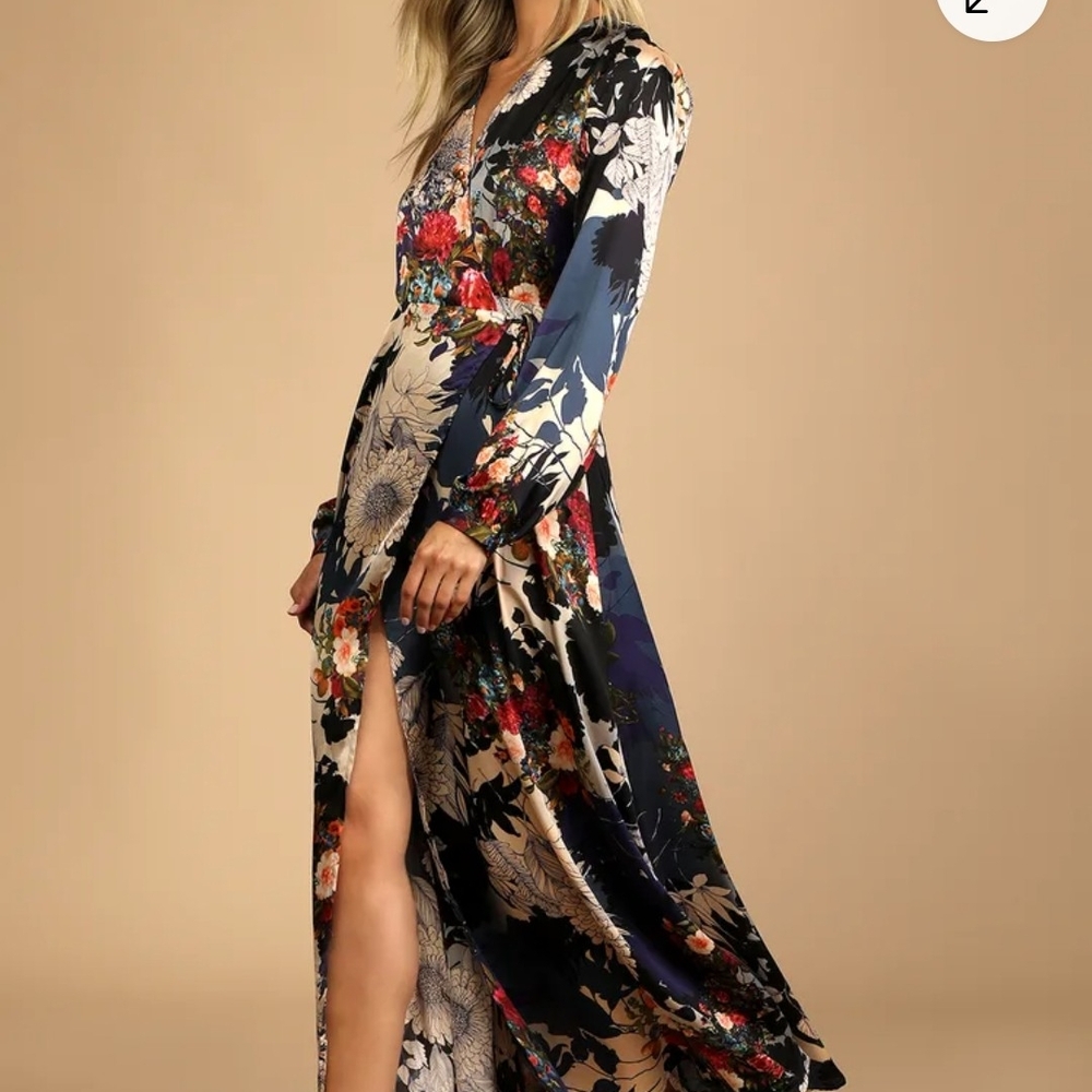 Lulu's Floral Maxi Dress in Navy and Red